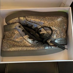 Steve Madden high tops